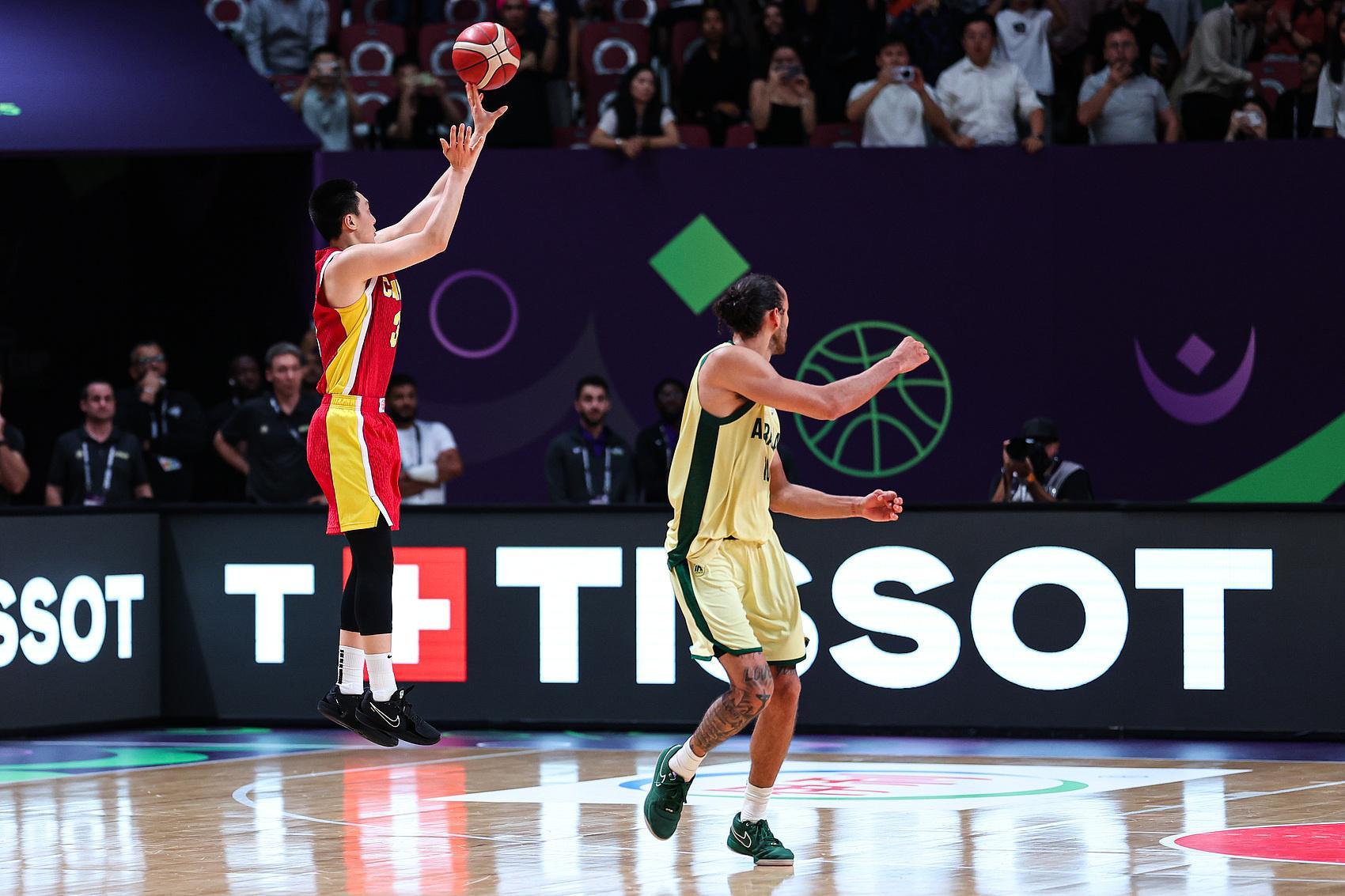 郭士强谈决赛1分惜败:这一分之差留给新的中国男篮一个未来吧